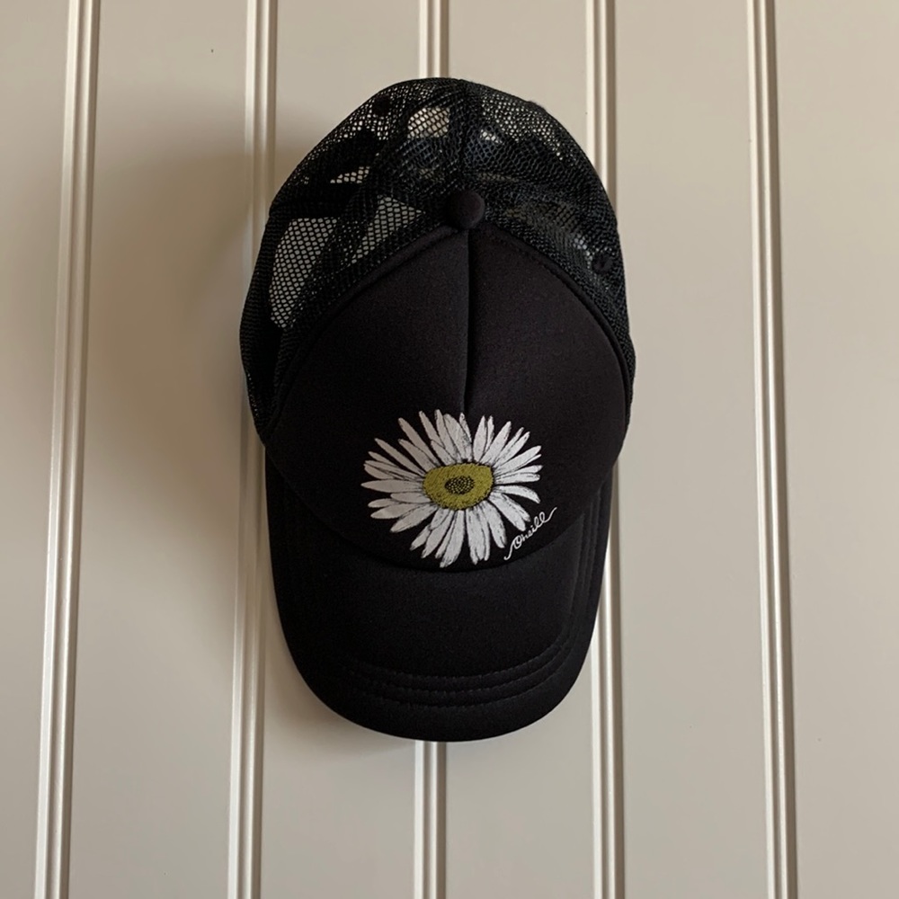 Daisy O’Neill Snapback Trucker Hat